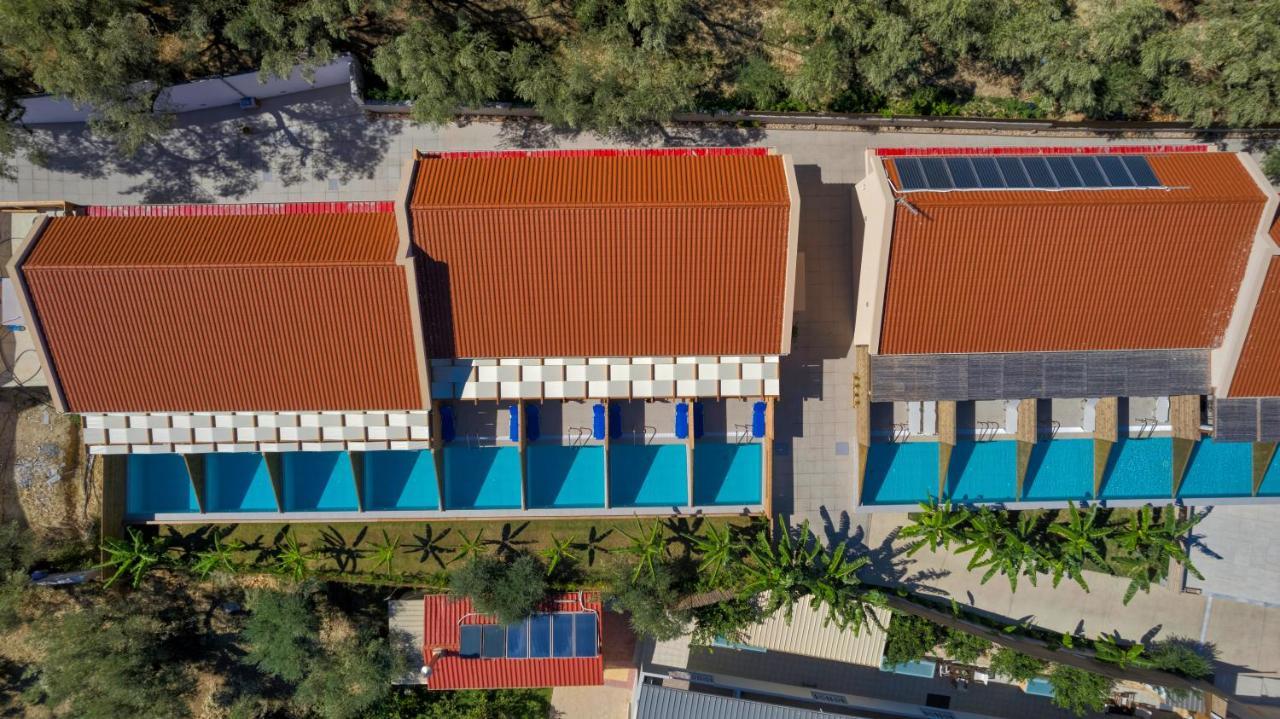 Kozanos Hotel & Suites Alykanas  Exterior foto